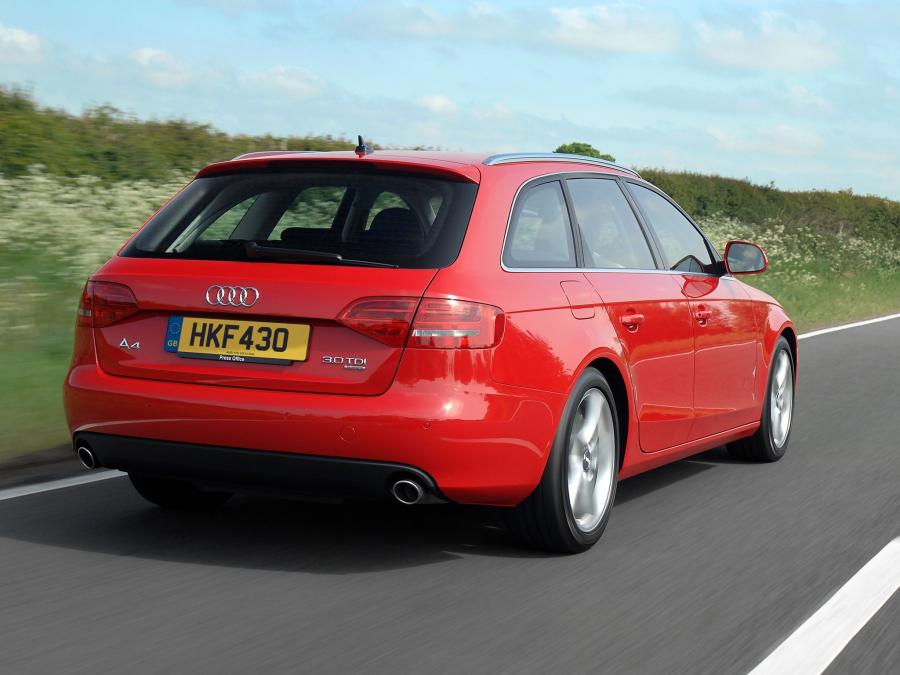  Audi A4 3.0 TDI Quattro Avant (B8, 8K) 2008 года  (UK) (фото 7 из 13)